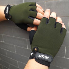 Load image into Gallery viewer, Fitness Sports Half Finger Glove