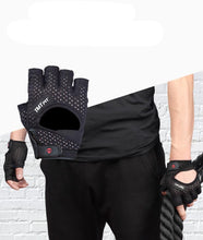 Load image into Gallery viewer, Breathable Body Building  Glove